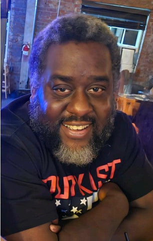 Avery Auntonio Moore