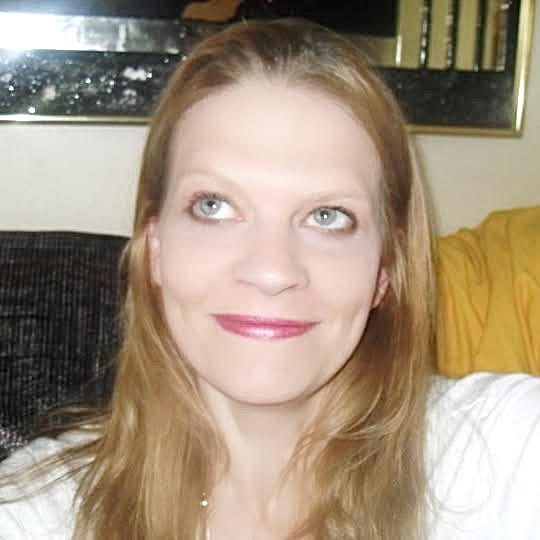 Stephanie Louise Kaelin